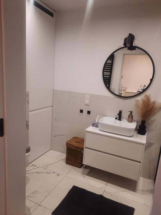Apartament Centrum ชีโคชีแนค ภายนอก รูปภาพ